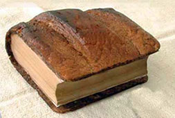 Bread_Book_Peter_Alpar_2003.jpg
